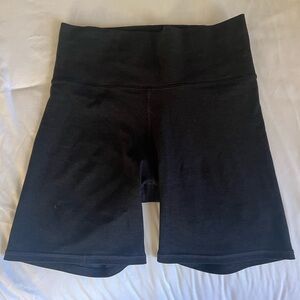 Vuori Women’s Black Workout Shorts